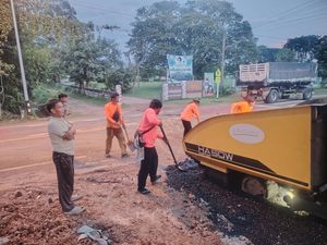 โครงการปรับปรุง​ถนนลาดยาง​แอสฟัสต์ติก​ เส้น​บ้านดงเมือง-บ้านแวง​ ต.สระคู​